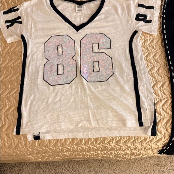 PINK Victoria's Secret White and Black Short Sleeve Tee (Never worn) - Picture 2 of 3